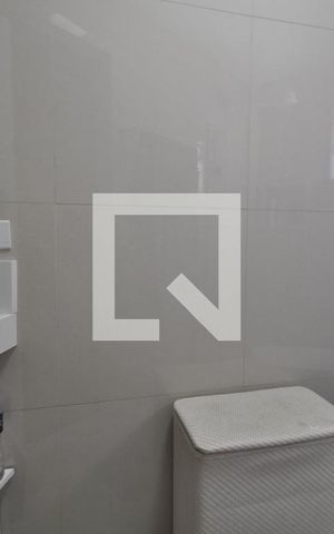 Casa de condomínio à venda com 117m², 2 quartos e 2 vagasBanheiro