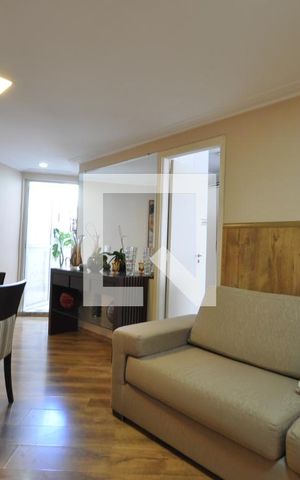 Casa de condomínio à venda com 117m², 2 quartos e 2 vagasSala