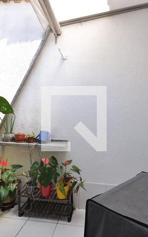 Casa de condomínio à venda com 117m², 2 quartos e 2 vagasÁrea de Serviço