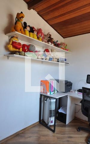 Casa de condomínio à venda com 117m², 2 quartos e 2 vagasEscritório