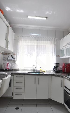 Casa de condomínio à venda com 117m², 2 quartos e 2 vagasCozinha