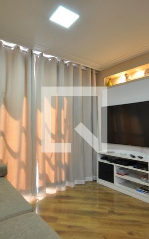 Casa de condomínio à venda com 117m², 2 quartos e 2 vagasSala