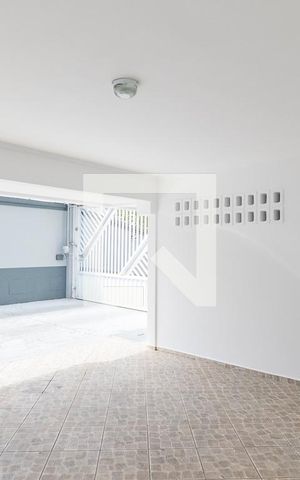 Casa de condomínio à venda com 100m², 2 quartos e 2 vagas Casa de condomínio à venda com 100m², 2 quartos e 2 vagasGaragem