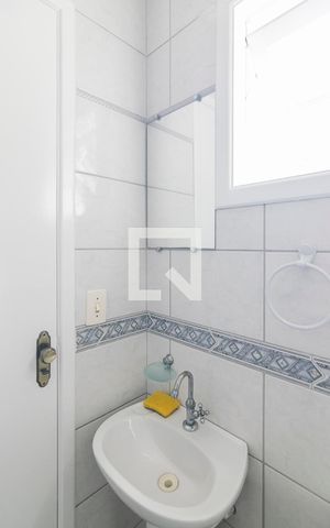 Casa de condomínio à venda com 100m², 2 quartos e 2 vagas Casa de condomínio à venda com 100m², 2 quartos e 2 vagasLavabo