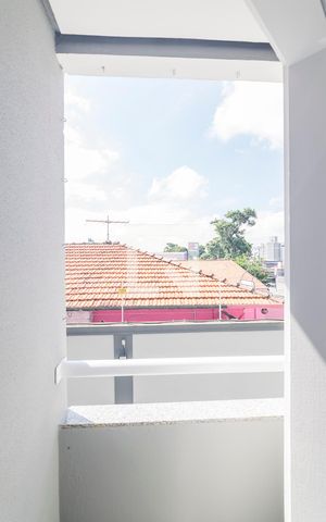 Casa de condomínio à venda com 100m², 2 quartos e 2 vagas Casa de condomínio à venda com 100m², 2 quartos e 2 vagasVaranda