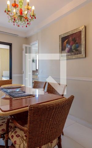 Apartamento à venda com 160m², 3 quartos e 4 vagas Apartamento à venda com 160m², 3 quartos e 4 vagasSala de Jantar
