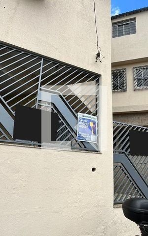 Casa à venda com 354m², 6 quartos e 2 vagas Casa à venda com 354m², 6 quartos e 2 vagasFachada