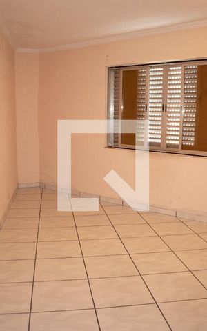 Casa à venda com 354m², 6 quartos e 2 vagasQuarto 3