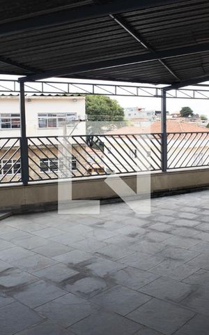 Casa à venda com 354m², 6 quartos e 2 vagasÁrea de Serviço