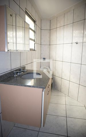 Casa à venda com 354m², 6 quartos e 2 vagasBanheiro do Quarto 6