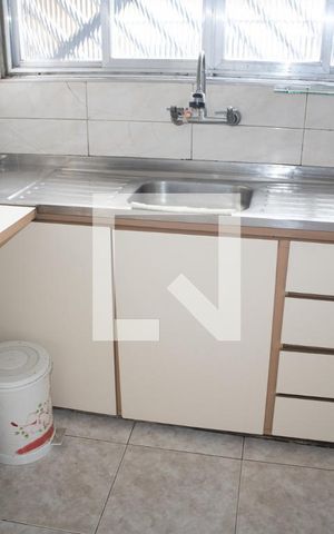 Casa à venda com 354m², 6 quartos e 2 vagasCozinha