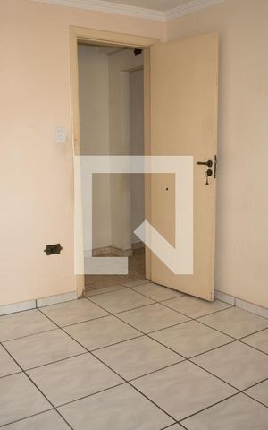 Casa à venda com 354m², 6 quartos e 2 vagasQuarto 2