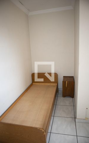 Casa à venda com 354m², 6 quartos e 2 vagasQuarto 5