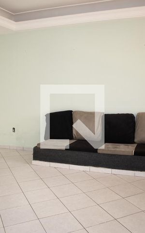 Casa à venda com 354m², 6 quartos e 2 vagasSala