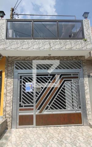Casa para alugar com 150m², 2 quartos e 1 vagaFachada