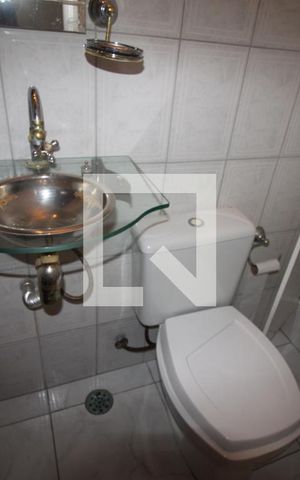Casa para alugar com 150m², 2 quartos e 1 vagaLavabo