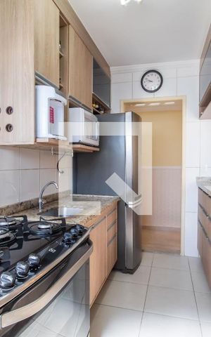 Apartamento à venda com 80m², 3 quartos e 2 vagas Apartamento à venda com 80m², 3 quartos e 2 vagasCozinha