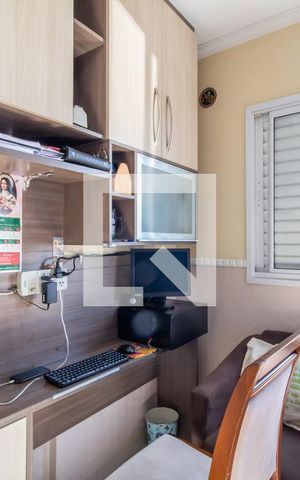 Apartamento à venda com 80m², 3 quartos e 2 vagas Apartamento à venda com 80m², 3 quartos e 2 vagasQuarto 2