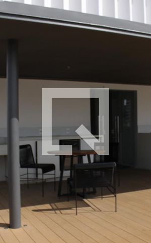 Studio à venda com 27m², 1 quarto e sem vagaÁrea comum - Piscina