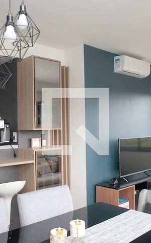 Apartamento à venda com 63m², 2 quartos e 2 vagasSala
