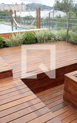 Apartamento à venda com 63m², 2 quartos e 2 vagasÁrea Comum - Deck Piscina