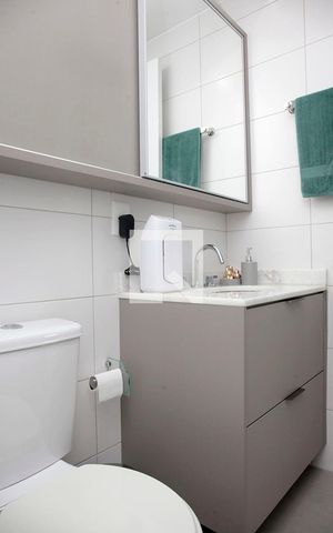 Apartamento à venda com 63m², 2 quartos e 2 vagasBanheiro 