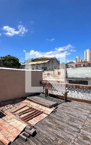 Casa à venda com 221m², 3 quartos e 3 vagasSacada Suíte