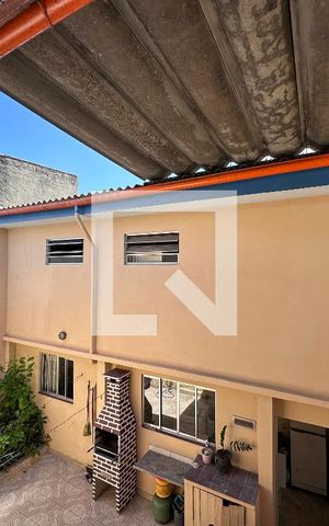 Casa à venda com 221m², 3 quartos e 3 vagasVista Quarto 2