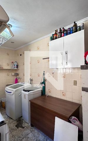 Casa à venda com 221m², 3 quartos e 3 vagasÁrea de Serviço
