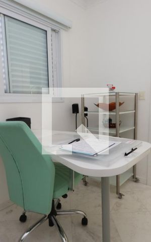 Apartamento à venda com 250m², 4 quartos e 3 vagasEscritório