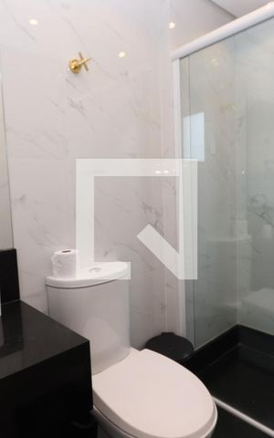 Apartamento à venda com 250m², 4 quartos e 3 vagasBanheiro do Salão de Festas