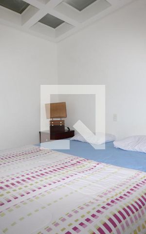 Apartamento à venda com 250m², 4 quartos e 3 vagasSuíte 2