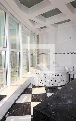 Apartamento à venda com 250m², 4 quartos e 3 vagasSuíte Master - Sala de Banho