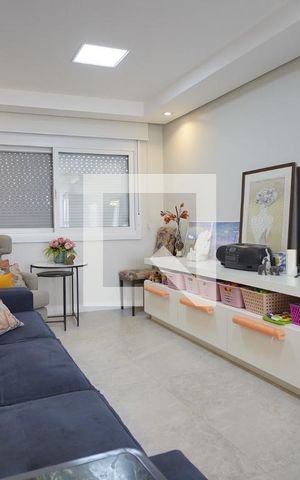 Casa à venda com 218m², 3 quartos e 2 vagasSala