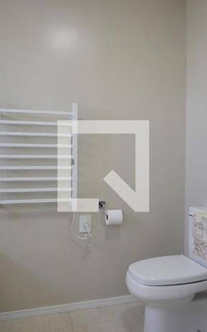 Casa à venda com 218m², 3 quartos e 2 vagasBanheiro suite
