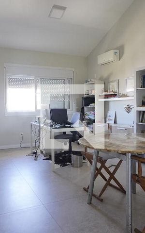 Casa à venda com 218m², 3 quartos e 2 vagasSala 2° piso 