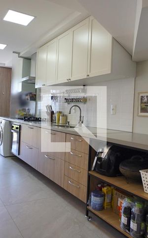 Casa à venda com 218m², 3 quartos e 2 vagasCozinha