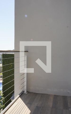 Casa à venda com 218m², 3 quartos e 2 vagasSacada