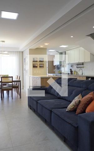 Casa à venda com 218m², 3 quartos e 2 vagasSala