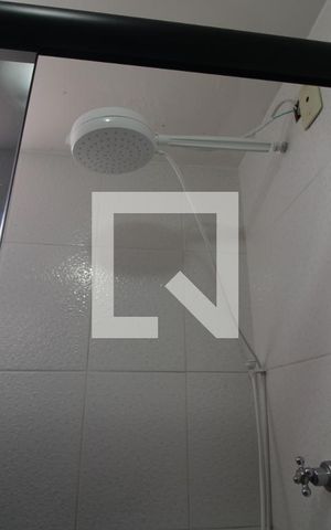 Apartamento à venda com 50m², 2 quartos e 1 vagaChuveiro