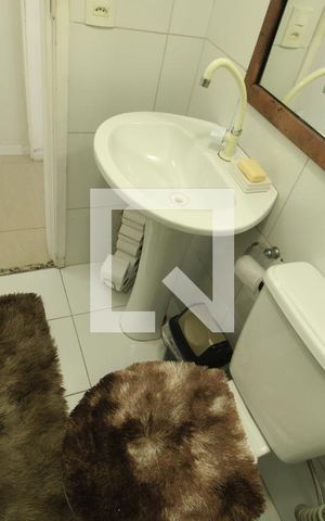 Apartamento à venda com 49m², 2 quartos e 1 vagaBanheiro 