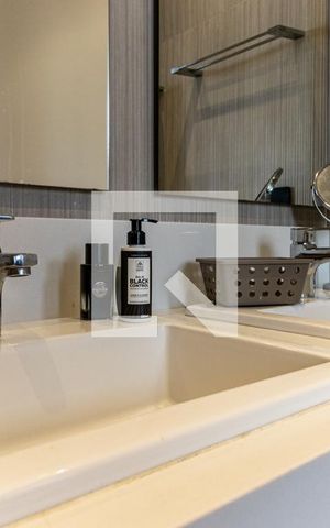 Apartamento à venda com 200m², 3 quartos e 1 vagaBanheiro da Suíte