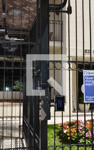 Apartamento para alugar com 50m², 1 quarto e 1 vagaFachada e portaria