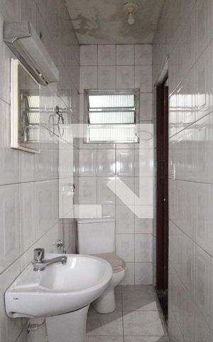 Casa à venda com 110m², 2 quartos e 3 vagasBanheiro