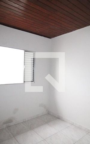 Casa à venda com 110m², 2 quartos e 3 vagasQuarto 2 