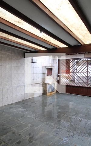 Casa à venda com 110m², 2 quartos e 3 vagasGaragem e quintal