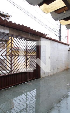 Casa à venda com 110m², 2 quartos e 3 vagasGaragem e quintal