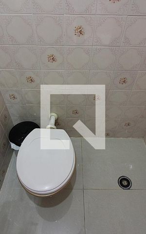 Casa à venda com 120m², 2 quartos e 2 vagasBanheiro de serviço