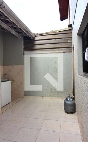 Casa à venda com 120m², 2 quartos e 2 vagasQuintal 