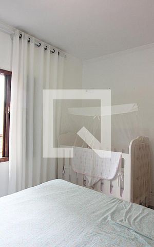 Casa à venda com 120m², 2 quartos e 2 vagasv